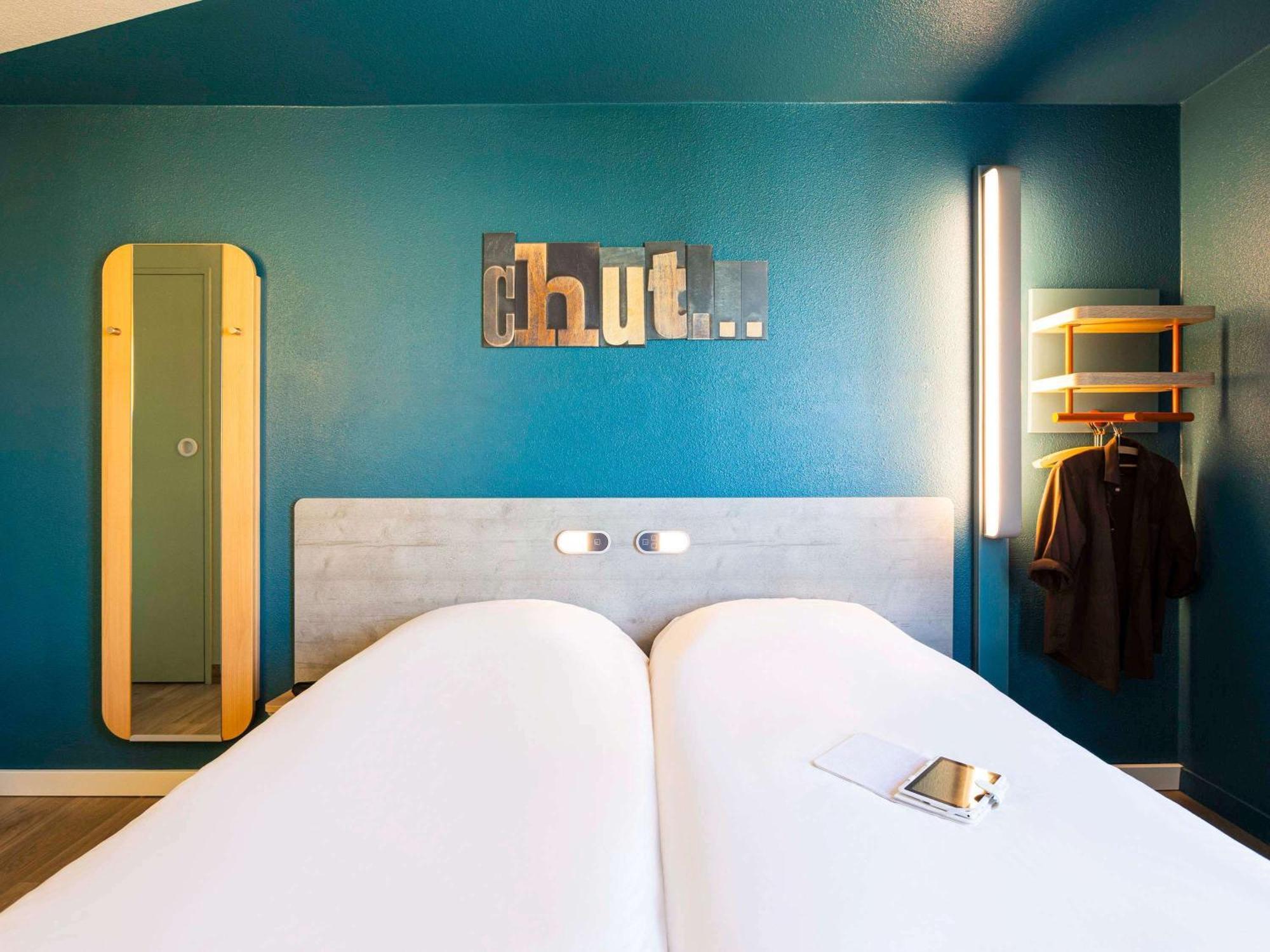 Ibis Budget Bordeaux Centre - Gare Saint Jean Buitenkant foto