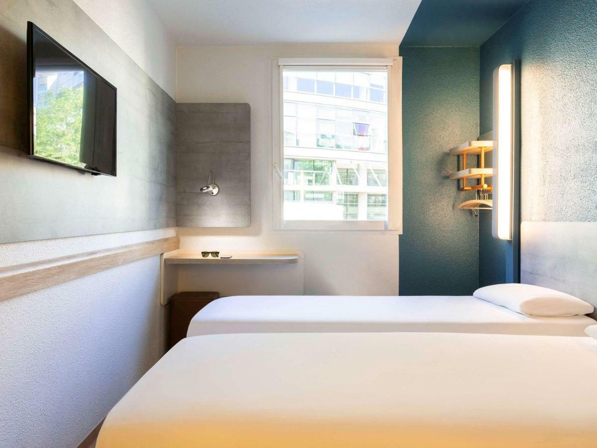 Ibis Budget Bordeaux Centre - Gare Saint Jean Buitenkant foto